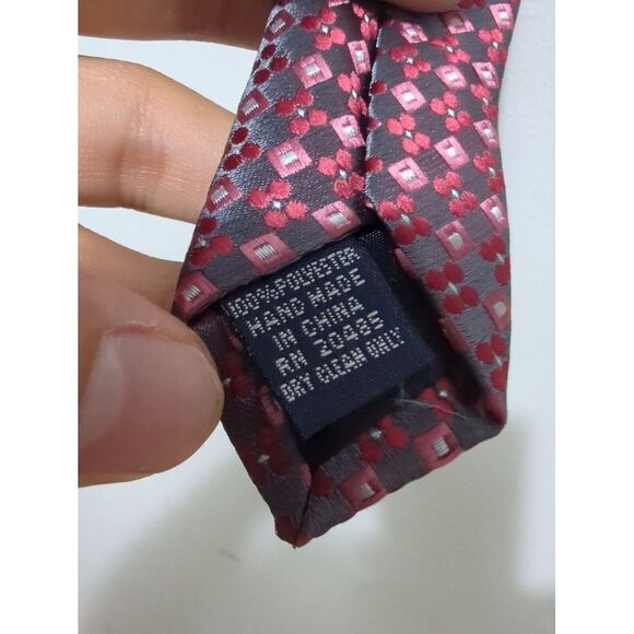 Pierre Cardin Necktie Polyester Red Diamond Geometric Pattern - Picture 5 of 7